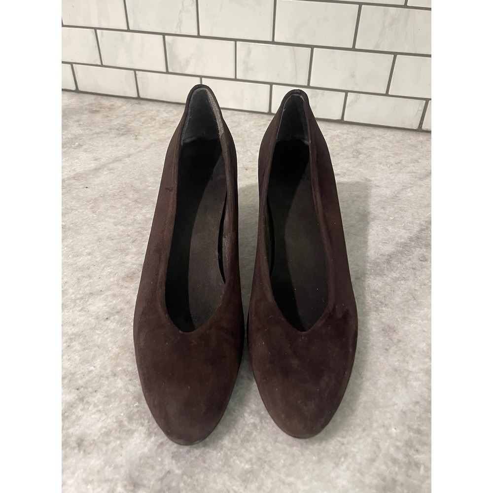 Stuart Weitzman Wedge Pump Womens 8 Narrow Brown Classic Suede Mid Heel - Picture 3 of 9